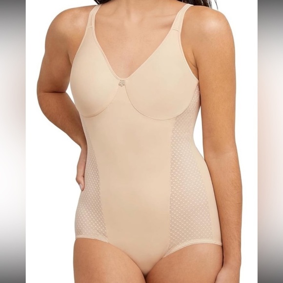 Bali Women’s Shapewear Firm Control Body Shaper Built-in Minimizer NWT  42DDD - Picture 1 of 11